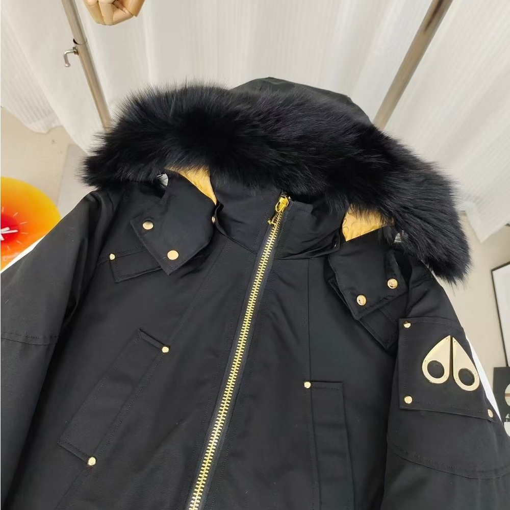 Moose Knuckles Thick Down Jacket - image 8